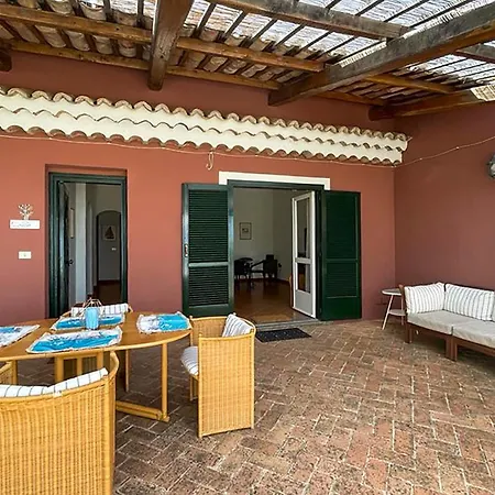 In With Outdoor Swimming Pool Parghelia